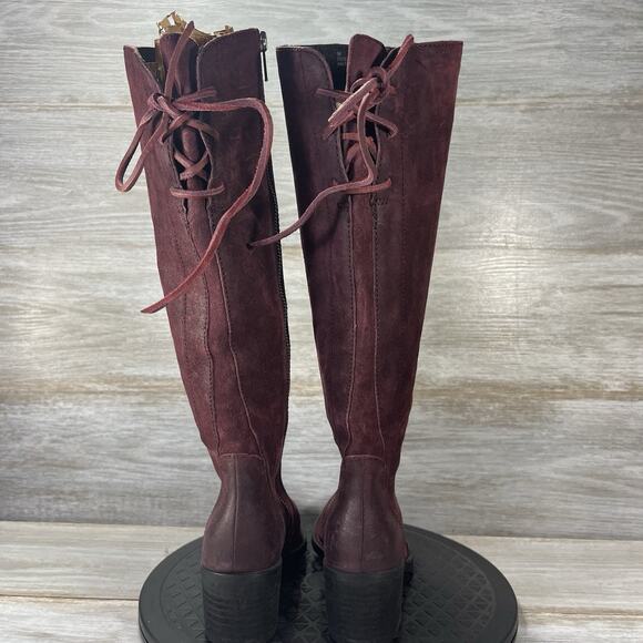 Born Women's Felicia Distressed Suede Leather Burgundy Tall Boots Size 5 - Picture 4 of 10